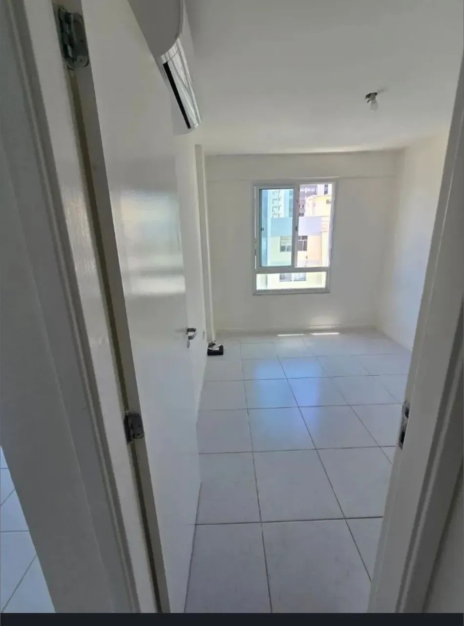 Apartamento na Barra 1 quarto super amplo - Foto 9