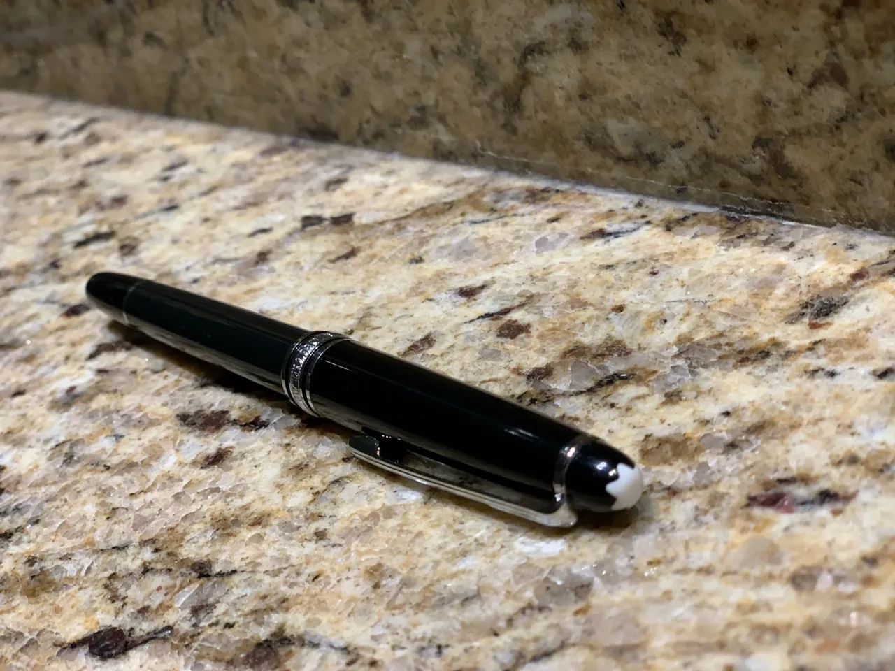 Caneta em Estado de Nova  - Foto 3