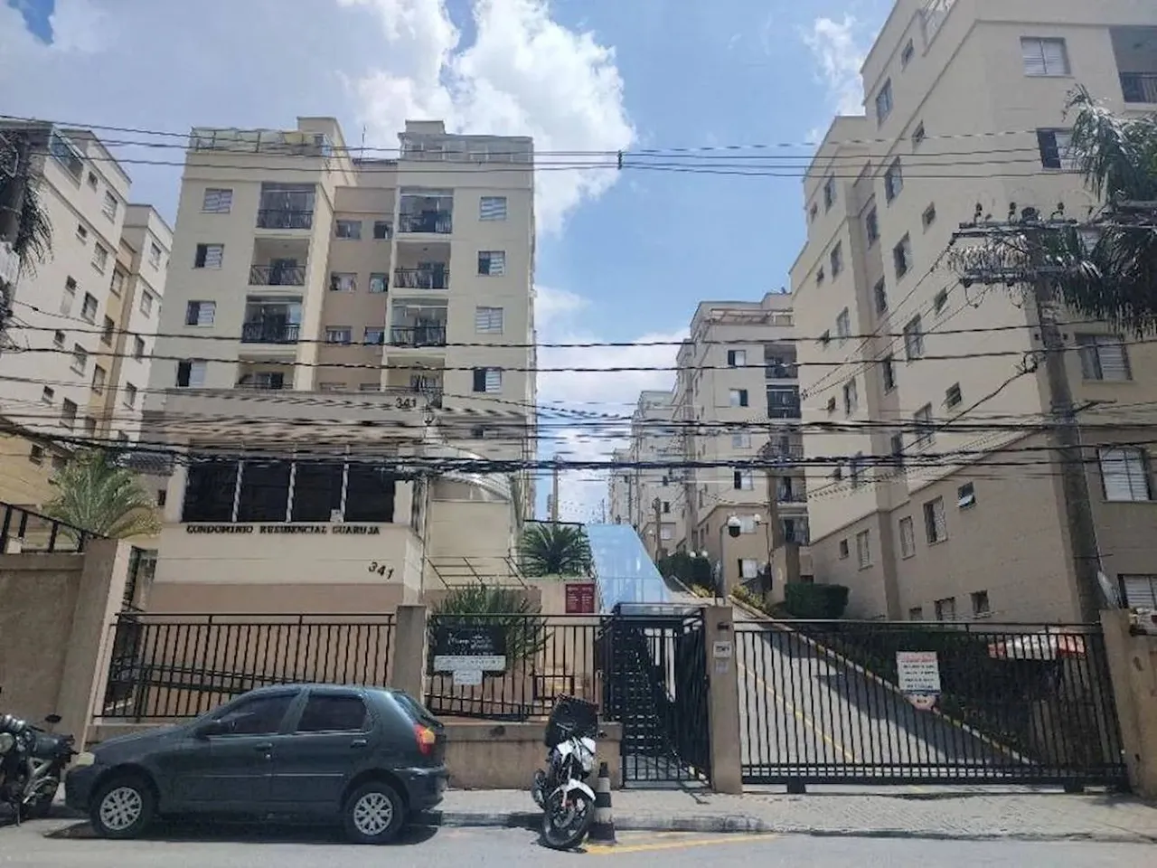 Apartamento no Condomínio Guarujá - Osasco
