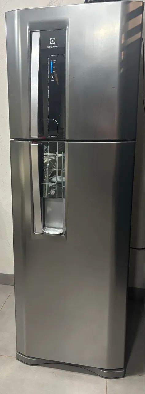 Geladeira Electrolux 410 litros 