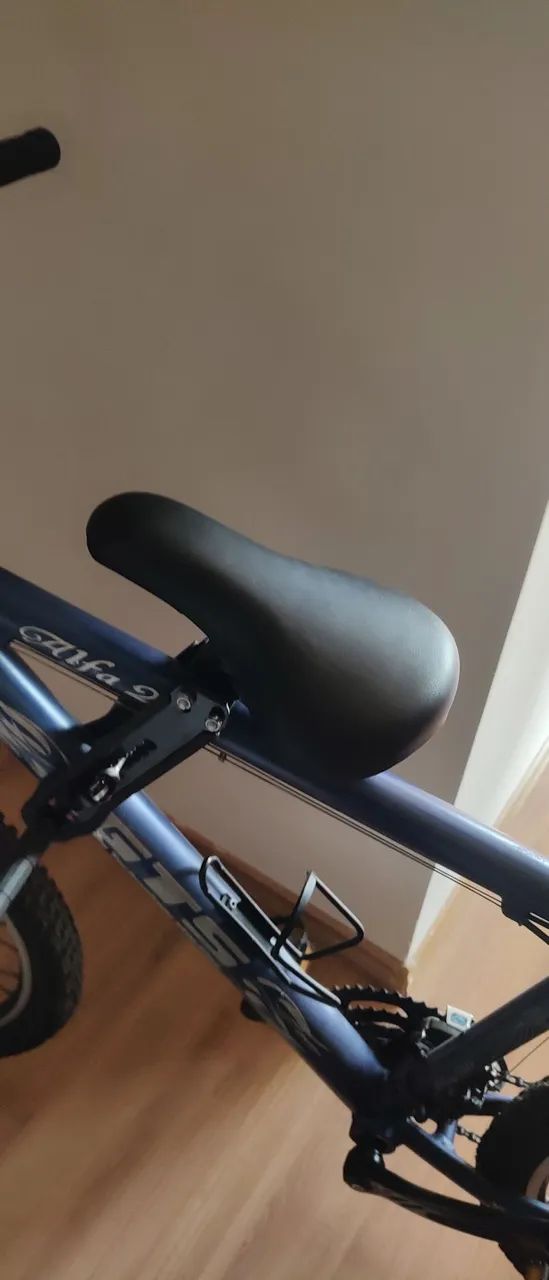 Banco Infantil para Bicicleta - Frontal com Apoio para os Pés - Foto 4