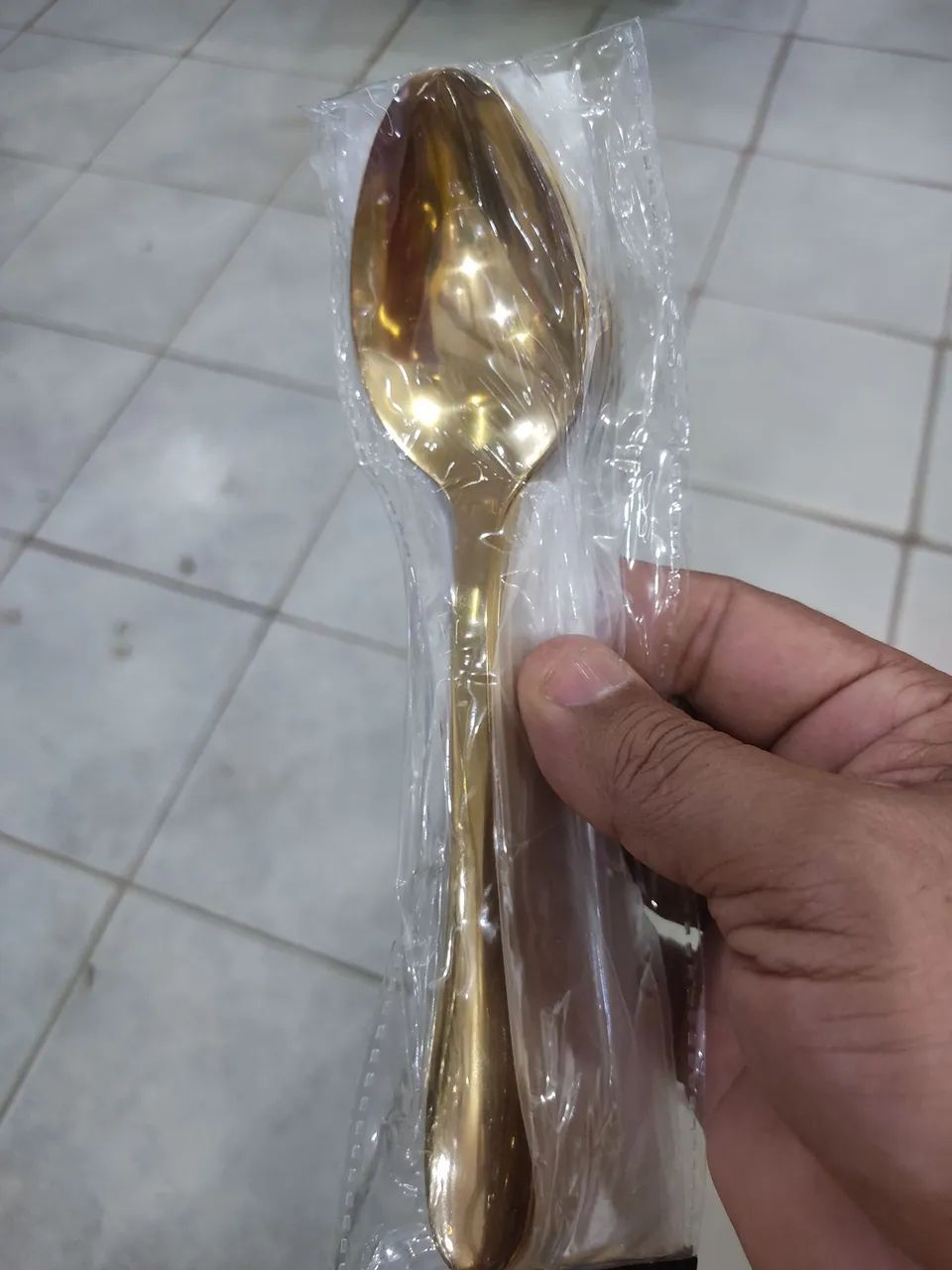 Conjunto com 24 peças de Talheres Dourados Metal Top  - Foto 3