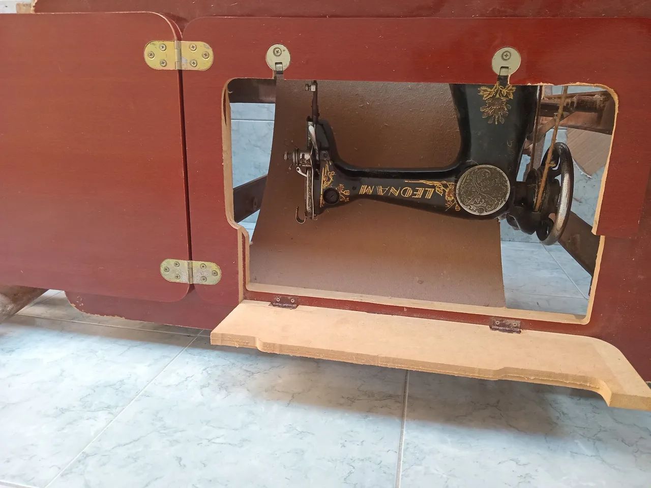 Máquina de custura 64842116357762123