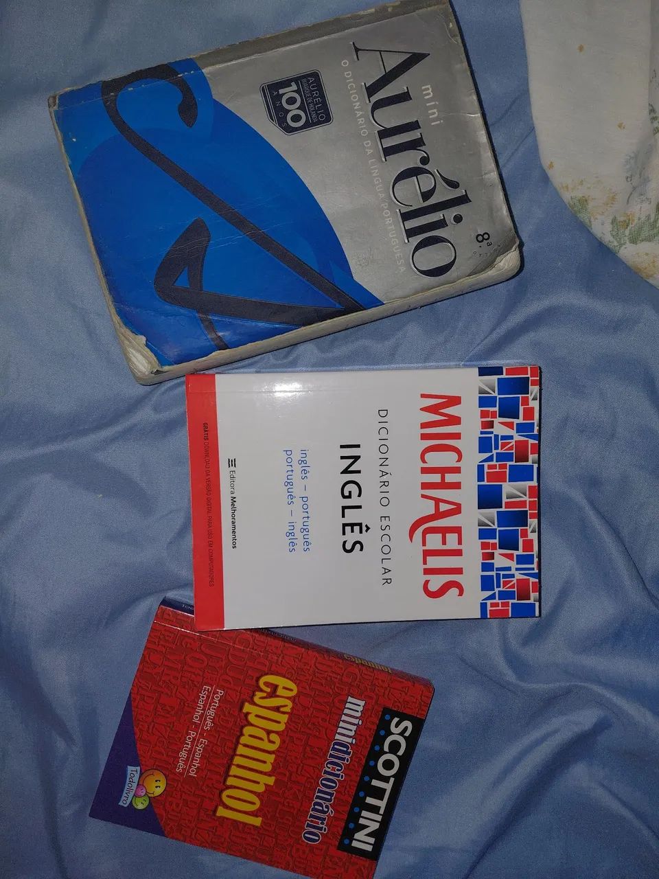 Dicionários ingles/espanhol/portugues