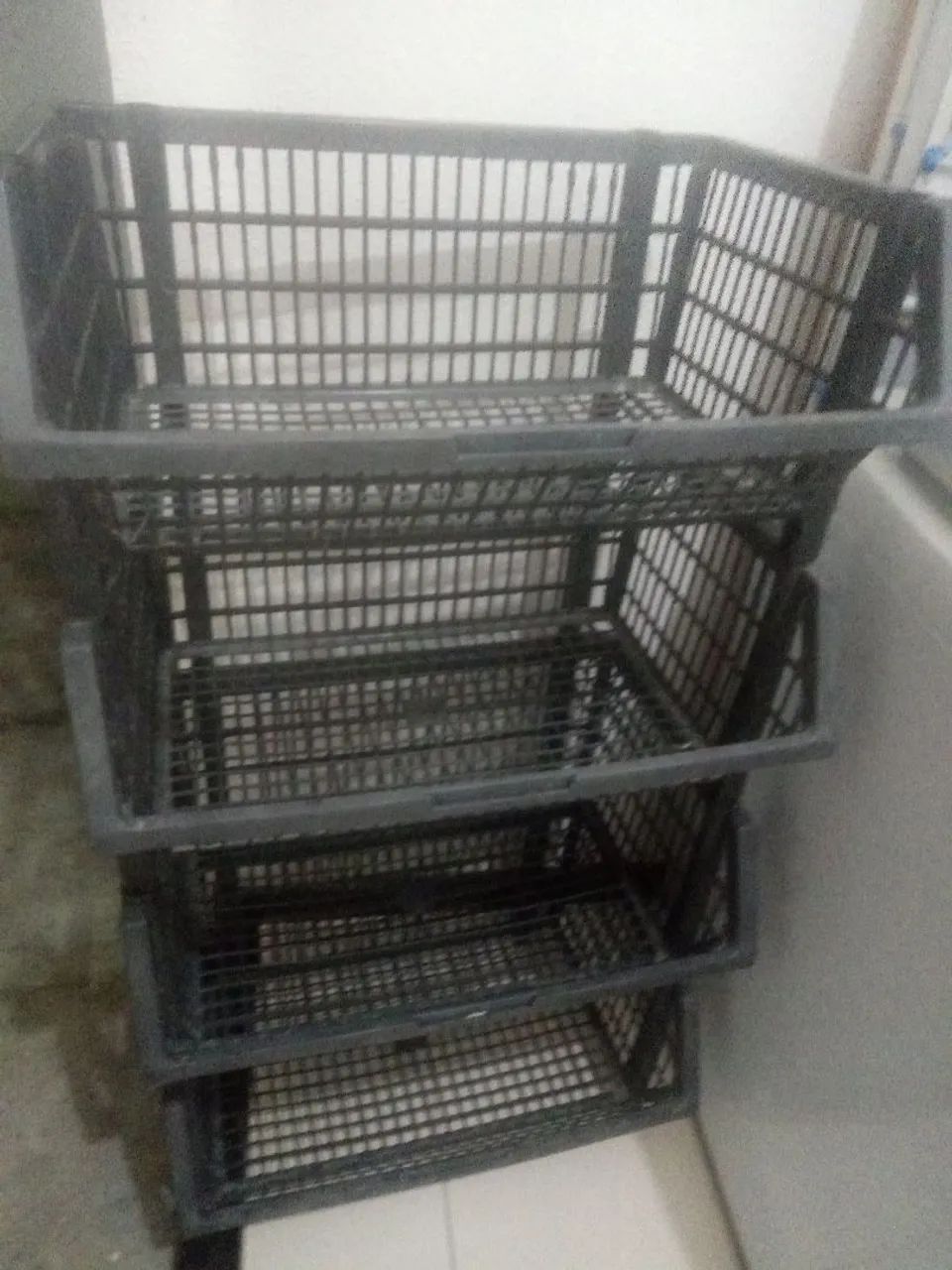 Estante expositora de plástico