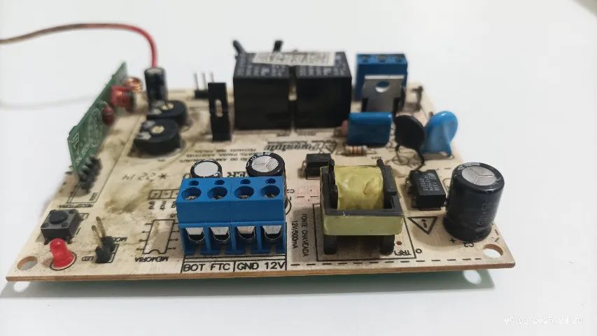 Central Placa para portão automático Gatter 3020 original - com defeito - Foto 4