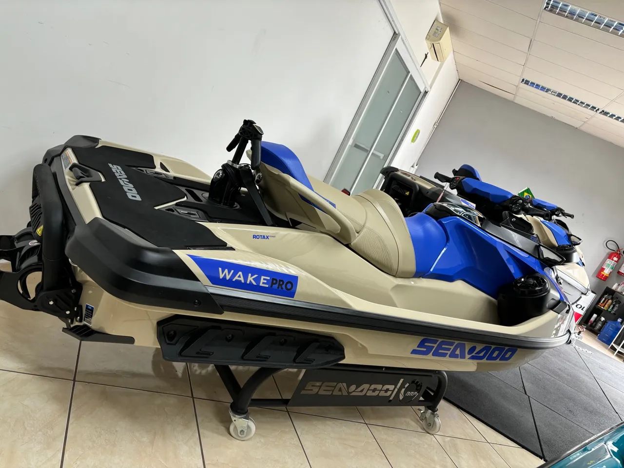 Wake Pro 230 2025 - apenas 11 horas  - Foto 7