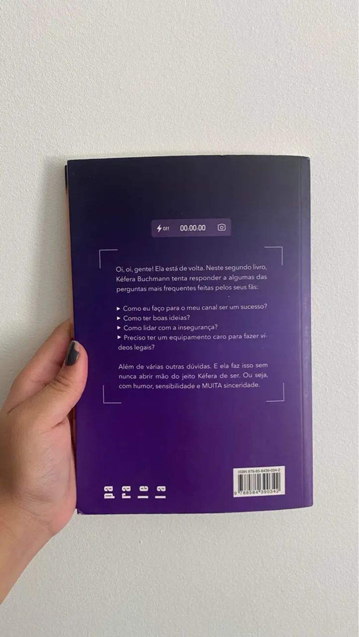 Livro Tá Gravando? E Agora? - Kéfera Buchmann - Foto 2