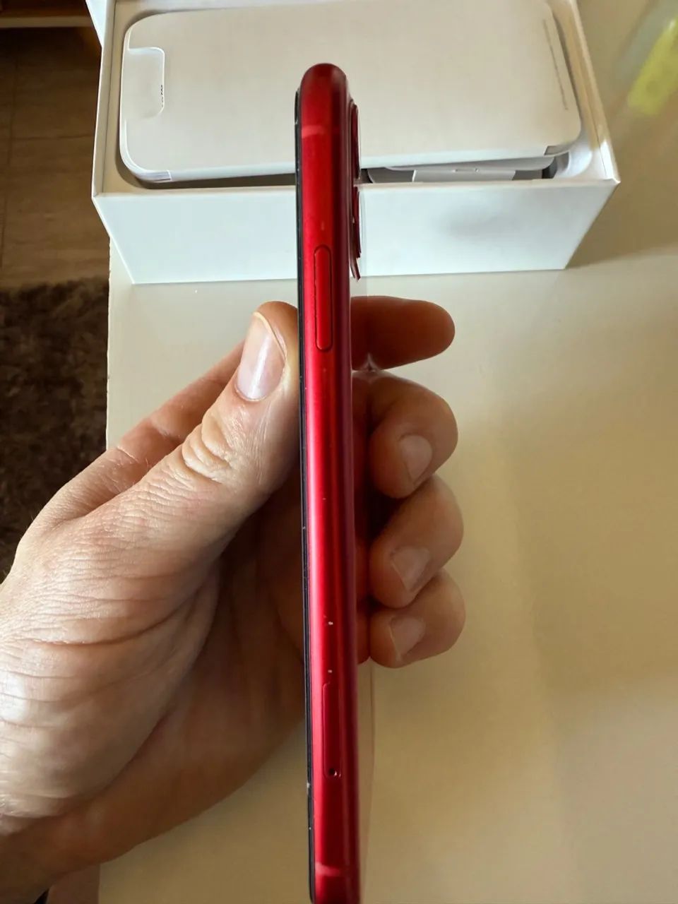 IPHONE 11 -128GB Red - Foto 2