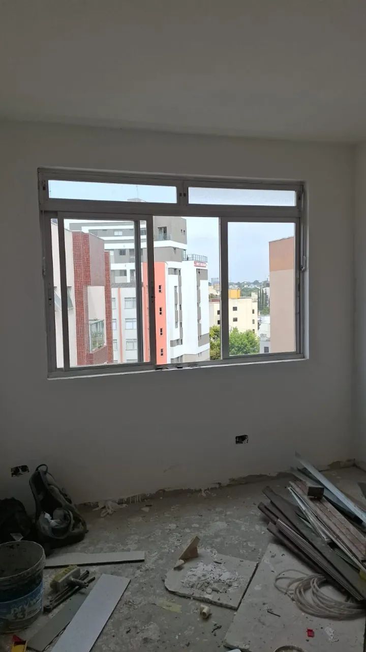 JANELA ALUMINIO USADA COR CINZA