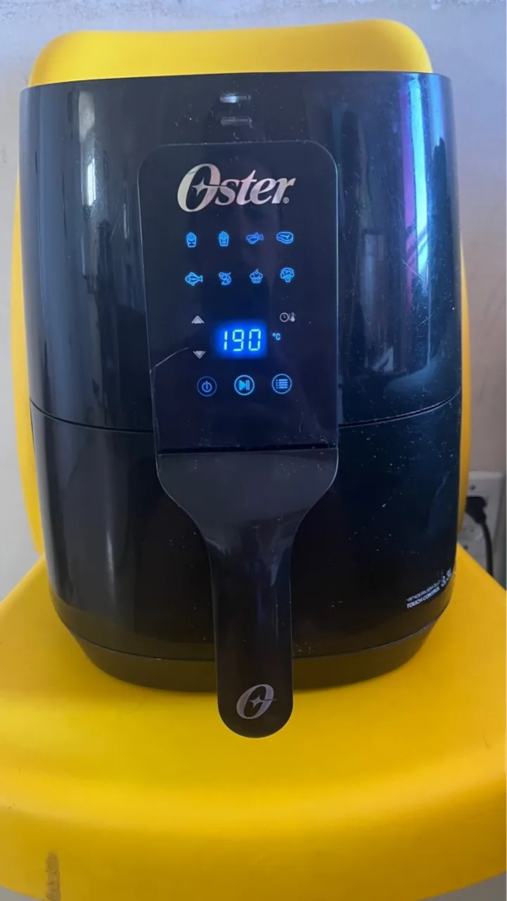 Fritadeira Elétrica Air Fryer Oster 3,3L