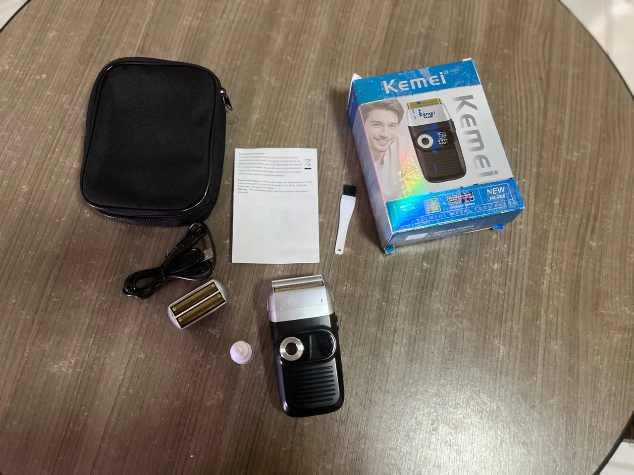 Máquina de Barbear Kemei KM-2026