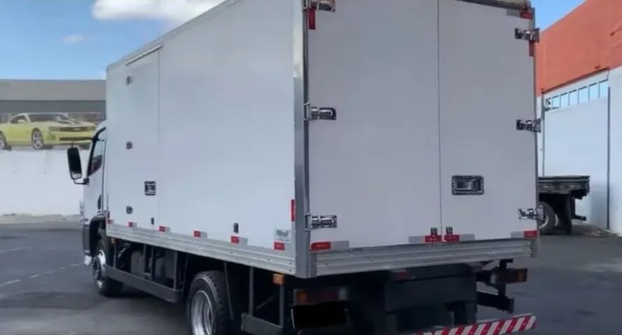 Accelo Bau  Refrigerado 2017.   - Foto 4