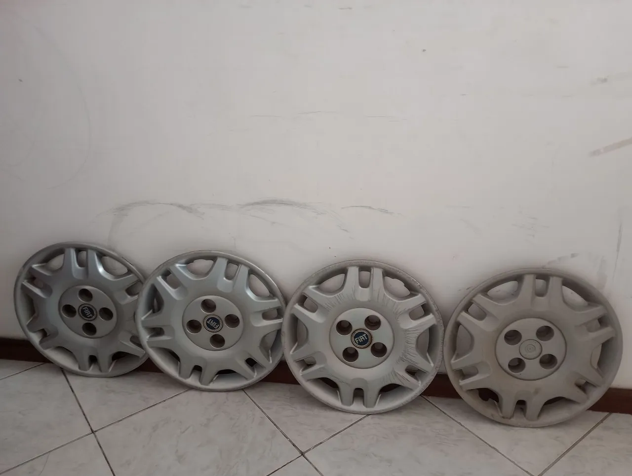 Jogo de Calotas Fiat aro 14