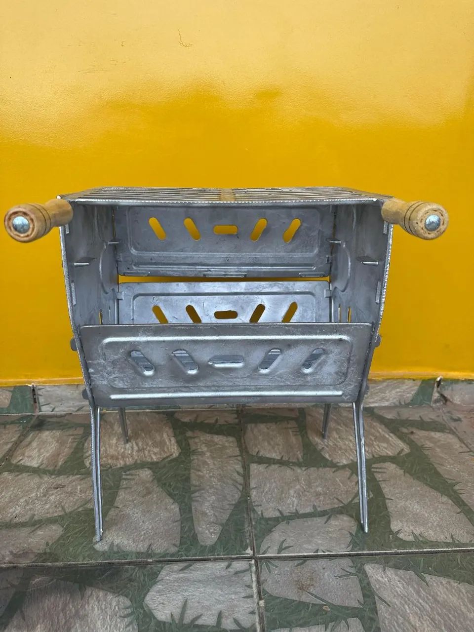 **Churrasqueira desmontável**  - Foto 4