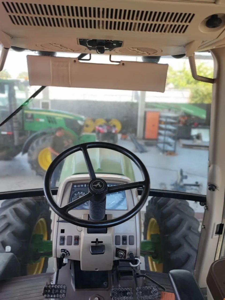 Trator John Deere 6170J 2019 - Foto 6