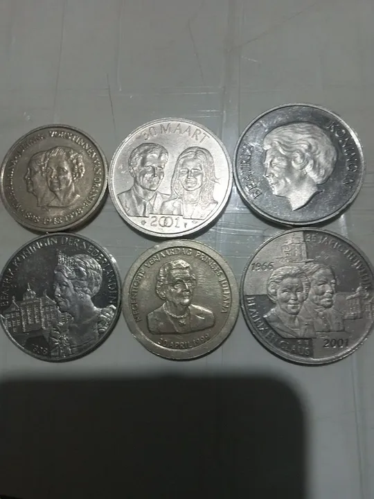 6 moedas antigas para colecionadores de pais baixos