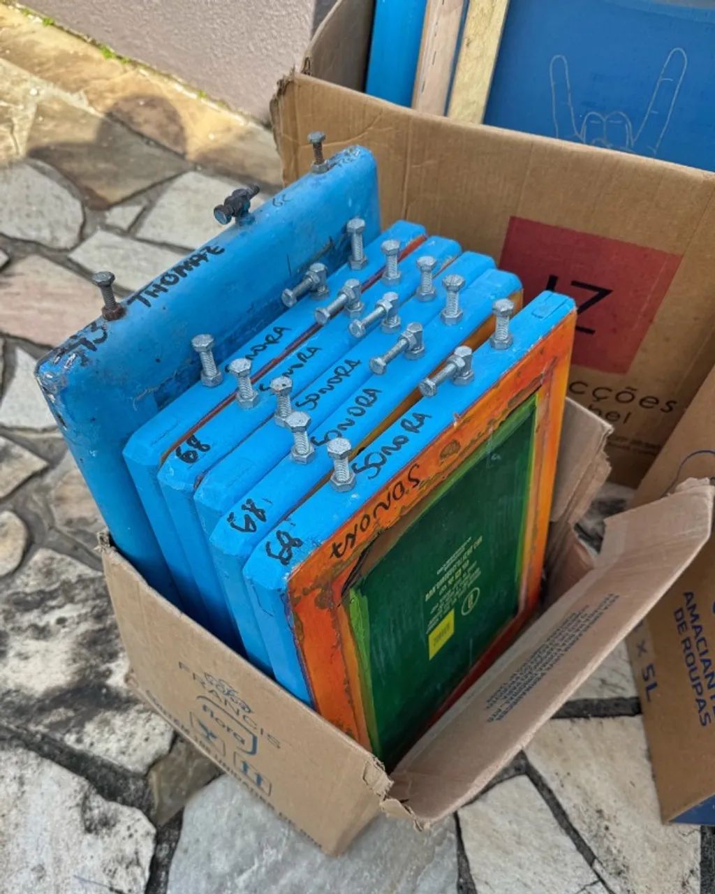 Lote 27 Telas de Serigrafia Usadas - Vários Tamanhos - Foto 2
