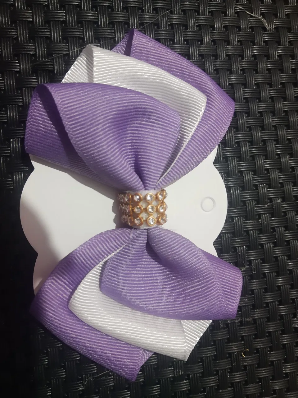 Laço de fita para cabelo - Lilás e branco