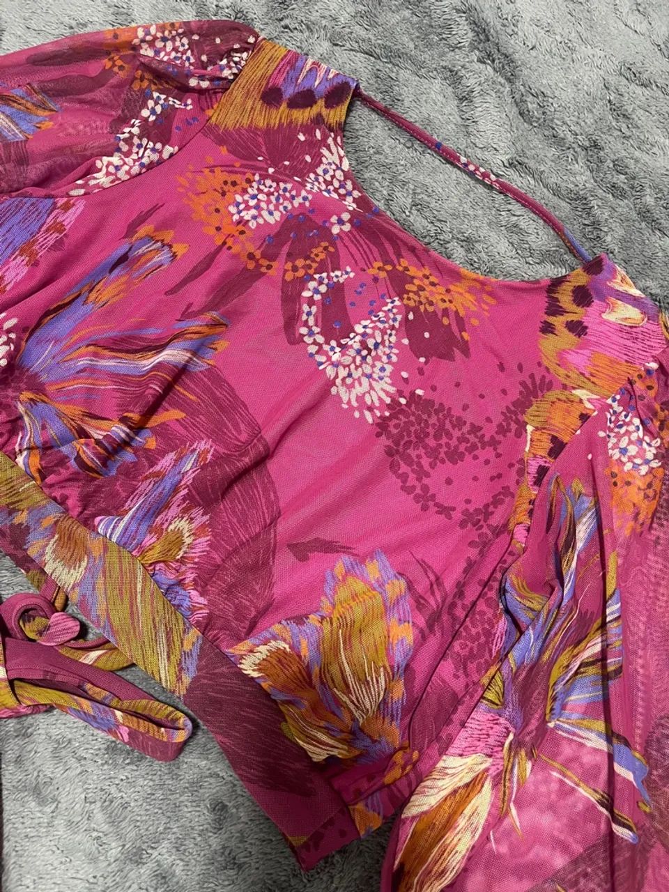 Blusa floral rosa com manga bufante - Foto 3