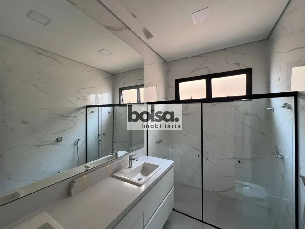 CASA NOVA COM PISCINA EM CONDOMÍNIO BAURU -SP - Foto 3