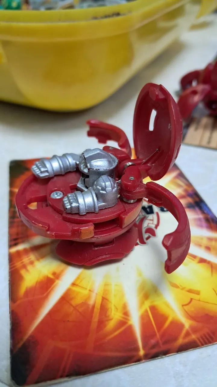 Bakugan Hammer Gorem pyrus - Foto 3