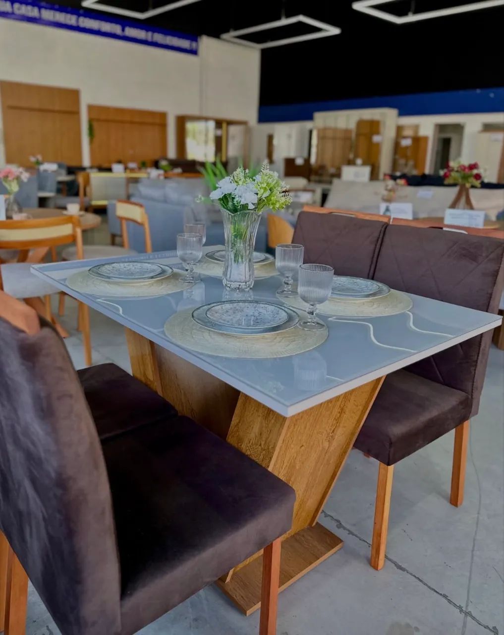 Mesa Classic 1.20x80 cadeiras em madeira maciça 