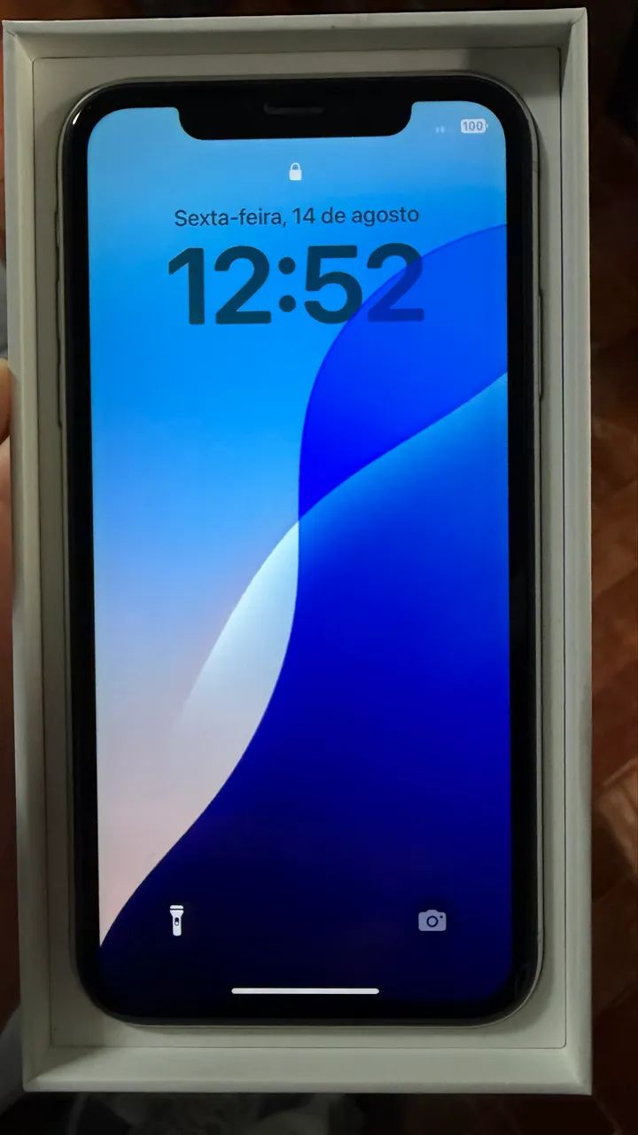 iPhone Xr 64gb 