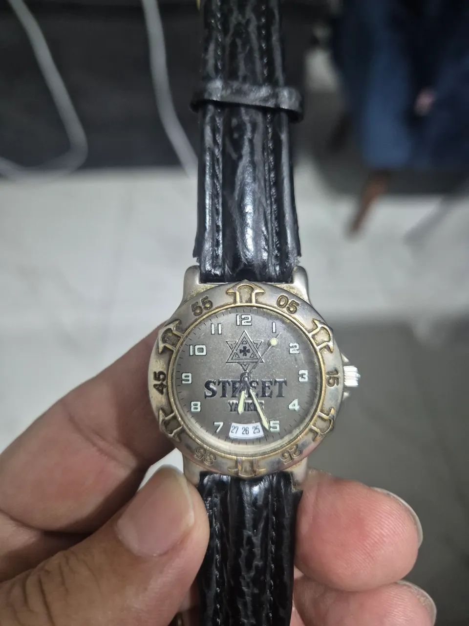 Relógio MAGNUM YANKEE  VINTAGE   À  QUARTZ    -    FUNCIONANDO PERFEITAMENTE - Foto 5