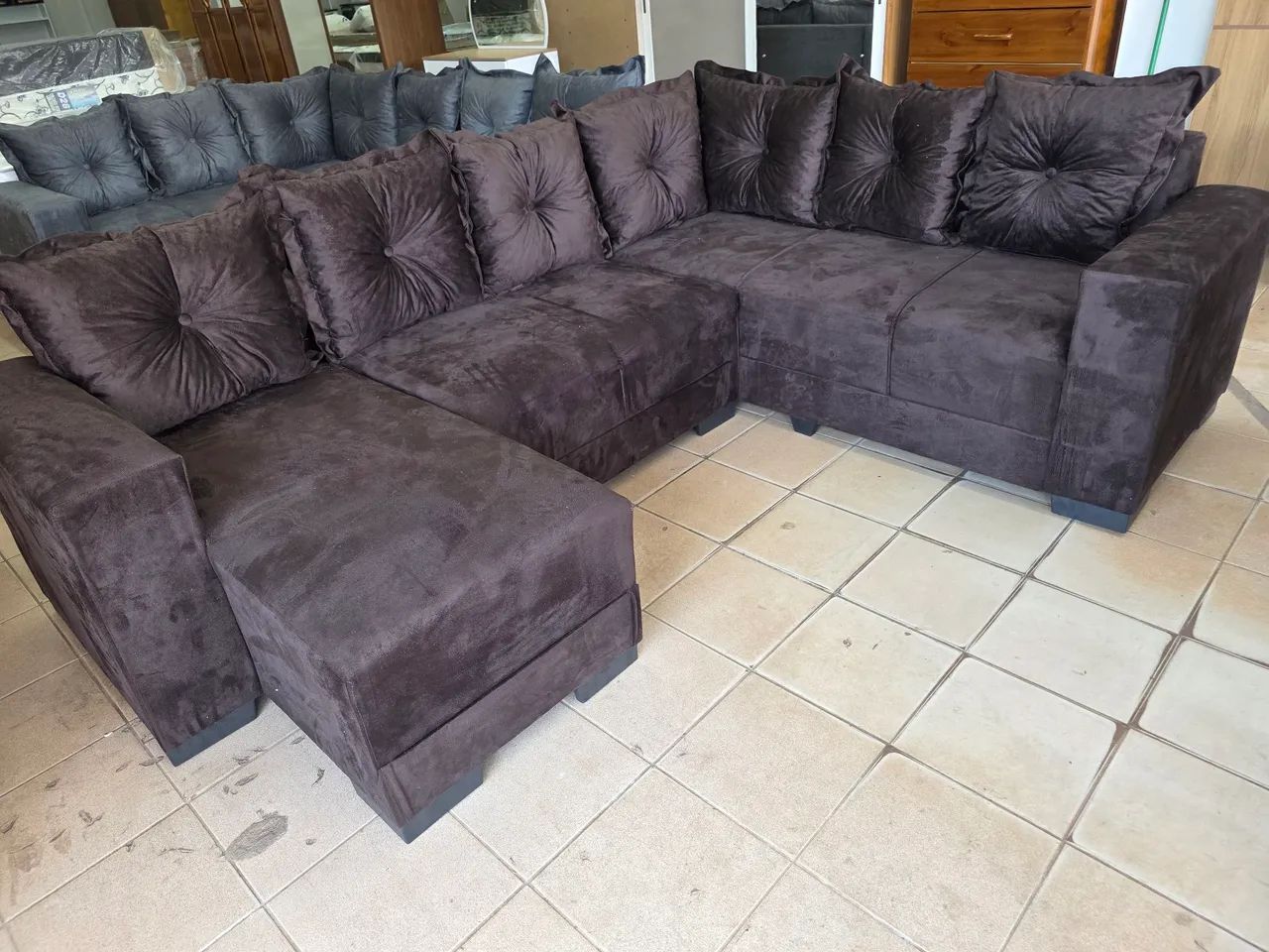 Sofa de canto com chaise novo  - Foto 4