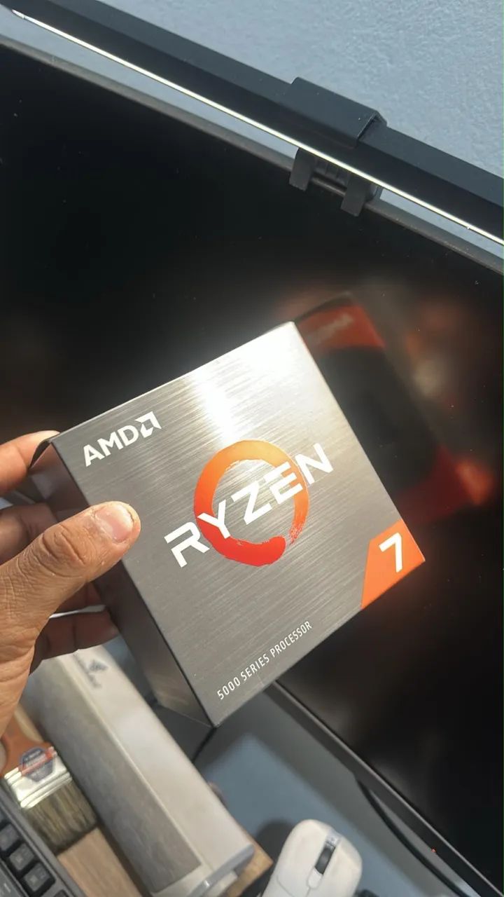 RYZEN 7 5700x