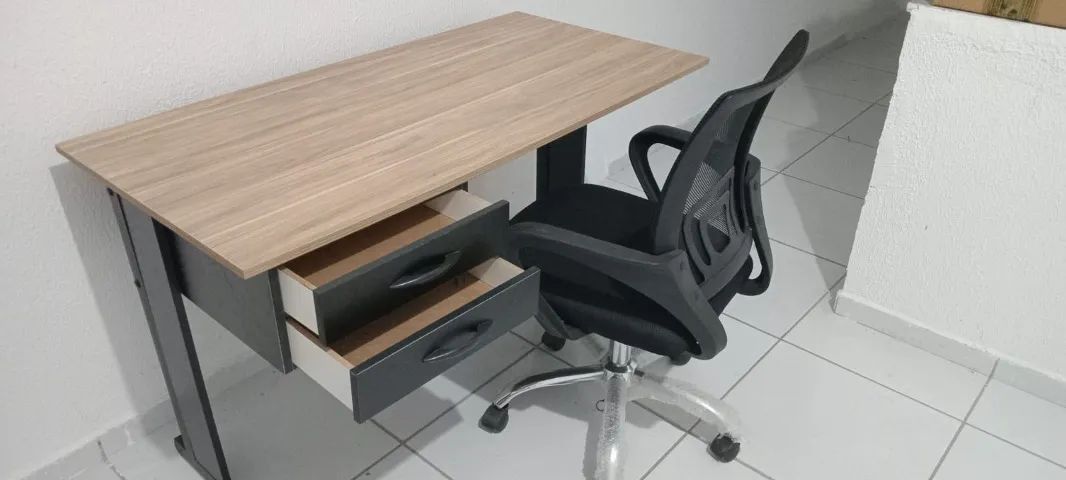 Mesa, cadeira e armário para escritório - Foto 5