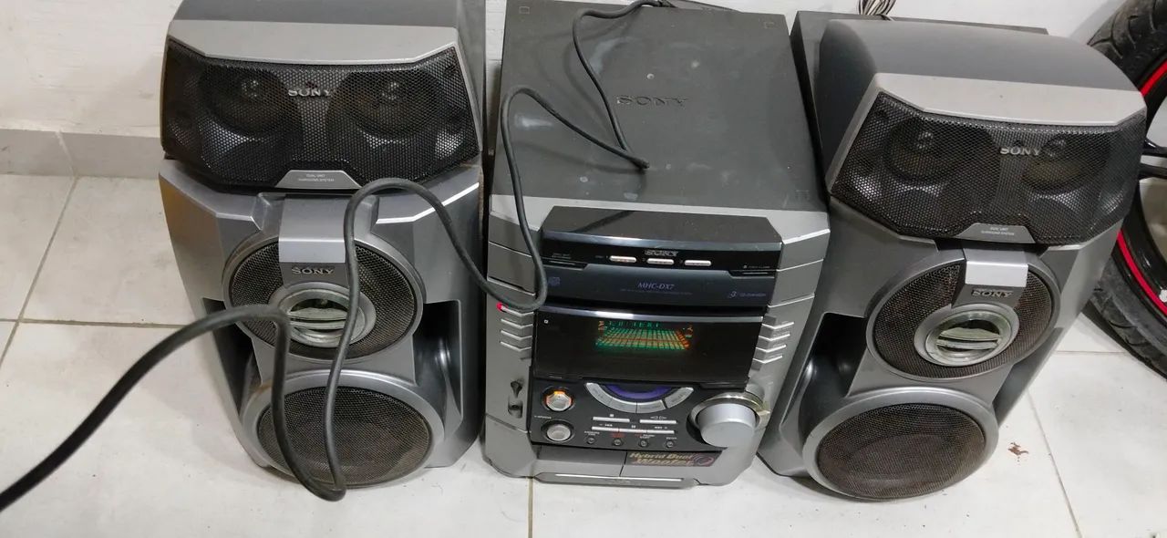 Som da Sony DX7 