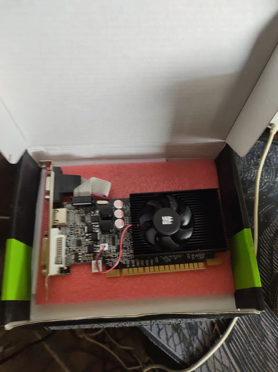 Placa de video Gt 210 ( Nova )  - Foto 2