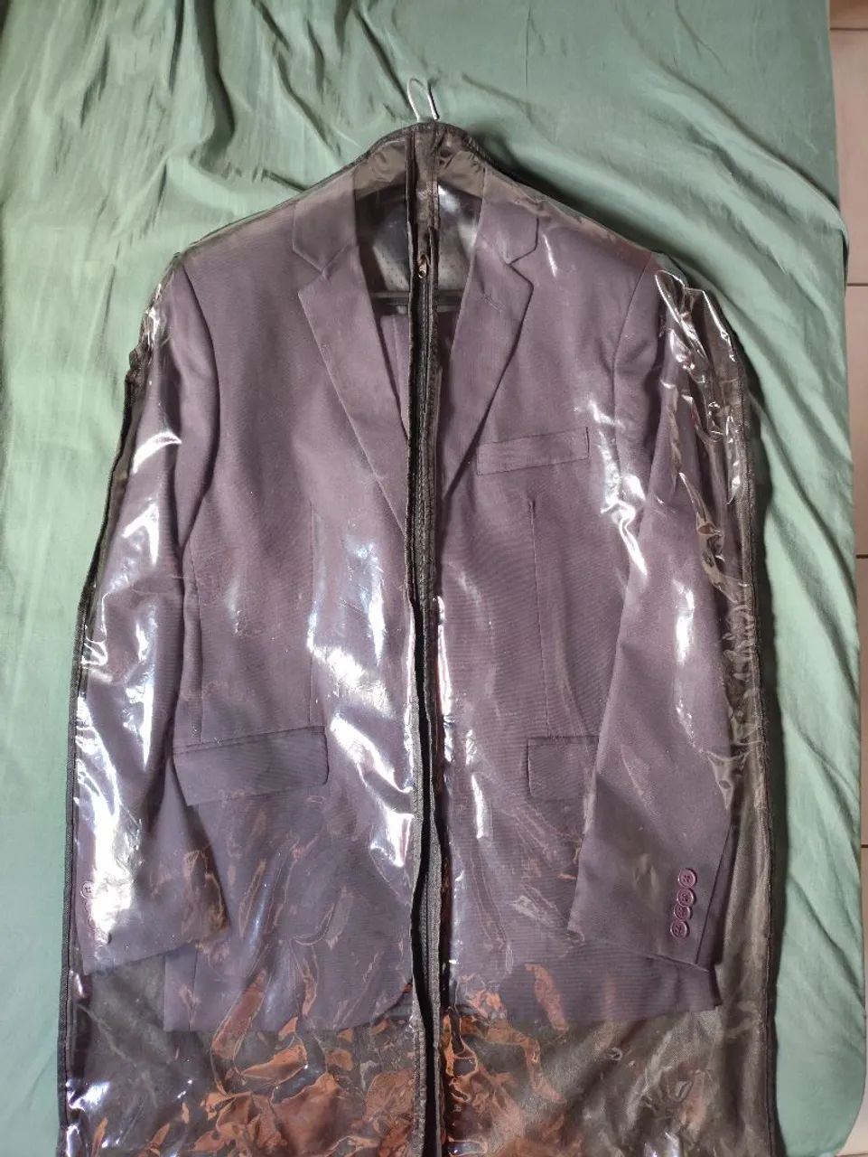 Costume, terno e Paletó, usado.