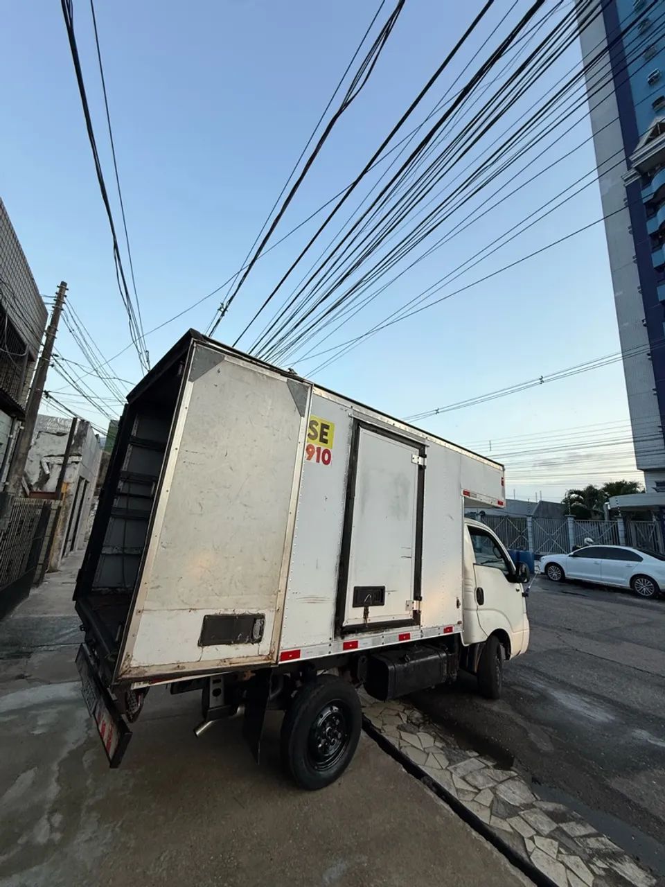 Frete e mudança baú disponível!!!