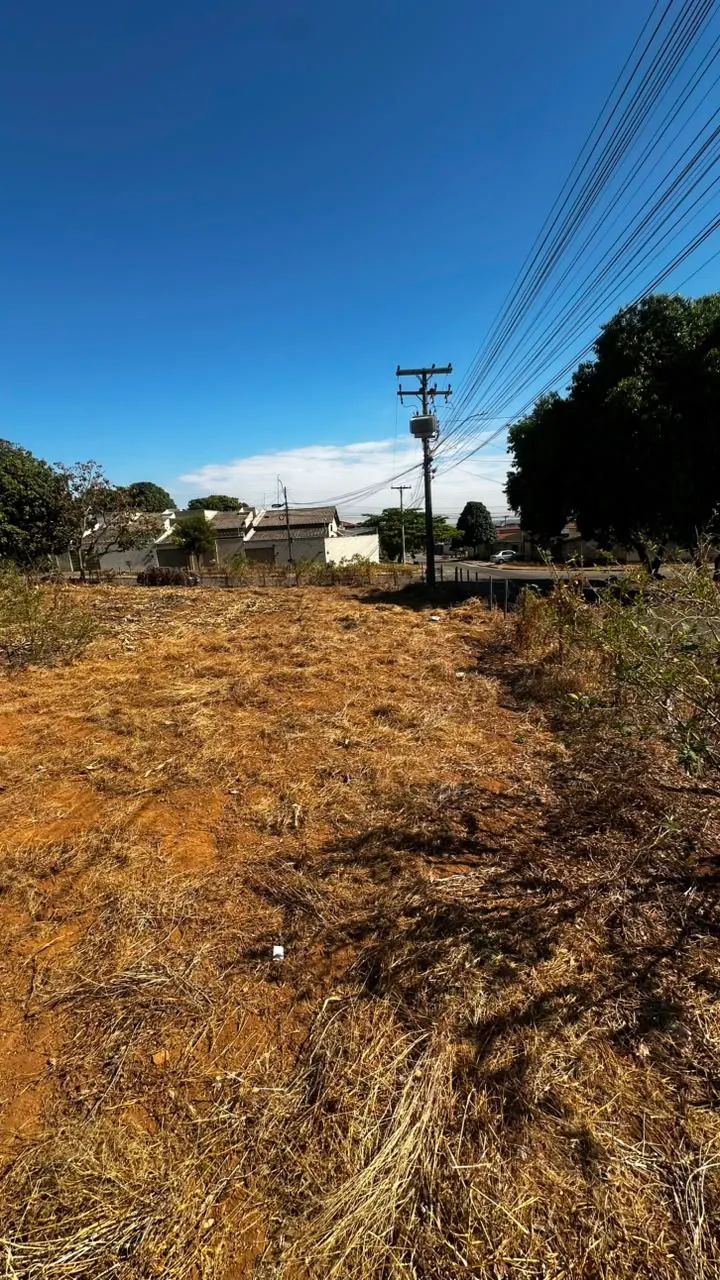 LOTE DE ESQUINA À VENDA  SETOR PRESIDENTE - Foto 5