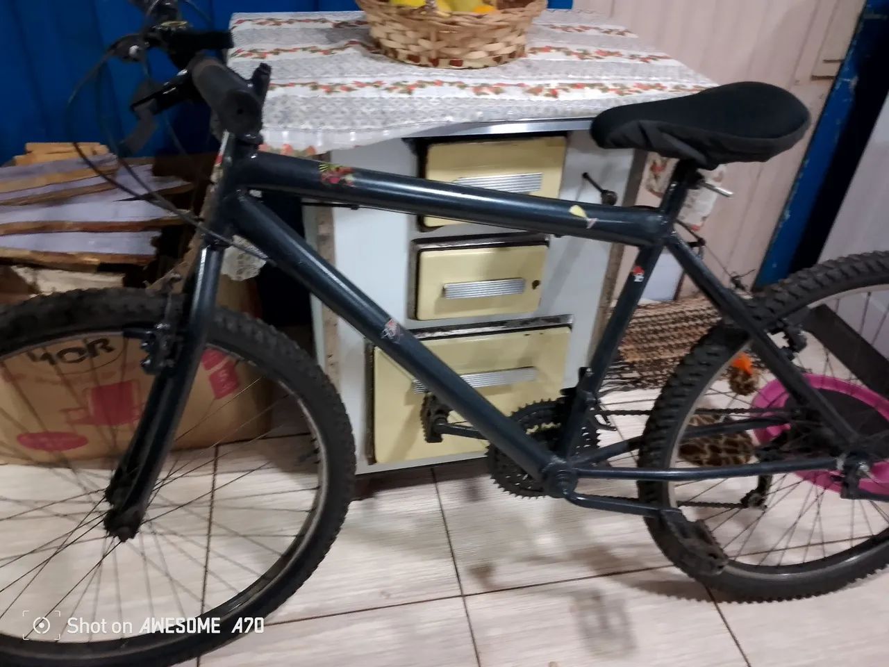 Bicicleta aro26. 18 marchas.