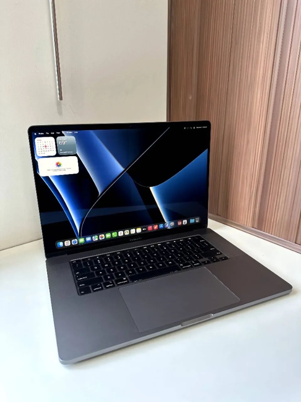 【極美品】MacBook Pro 16 M2Max 32GB 1TB おまけ多数 MacBook Pro 16インチ Apple M1 Maxチップ搭載モデル[2021年モデル/SSD