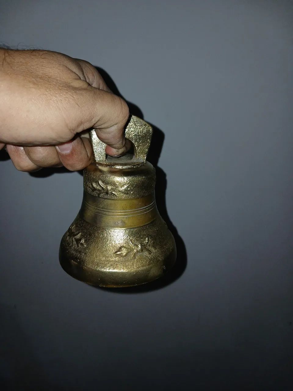 Sino de bronze antigo de 14 cm - Foto 3
