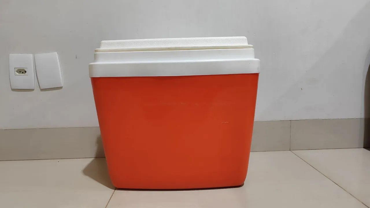 Vende-se caixa térmica  - Foto 3