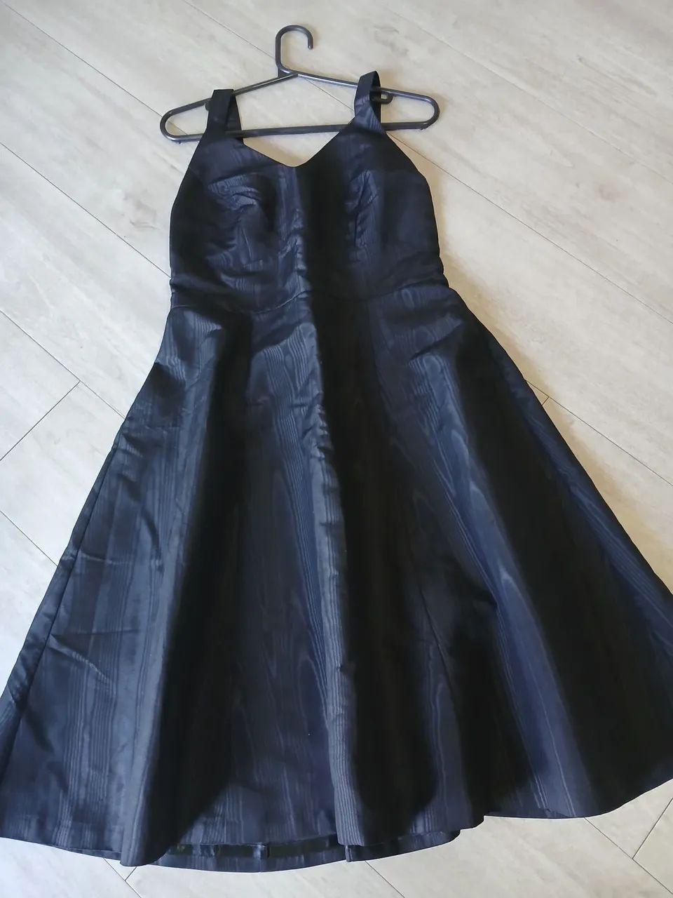 Vestido preto com alça, nunca usado