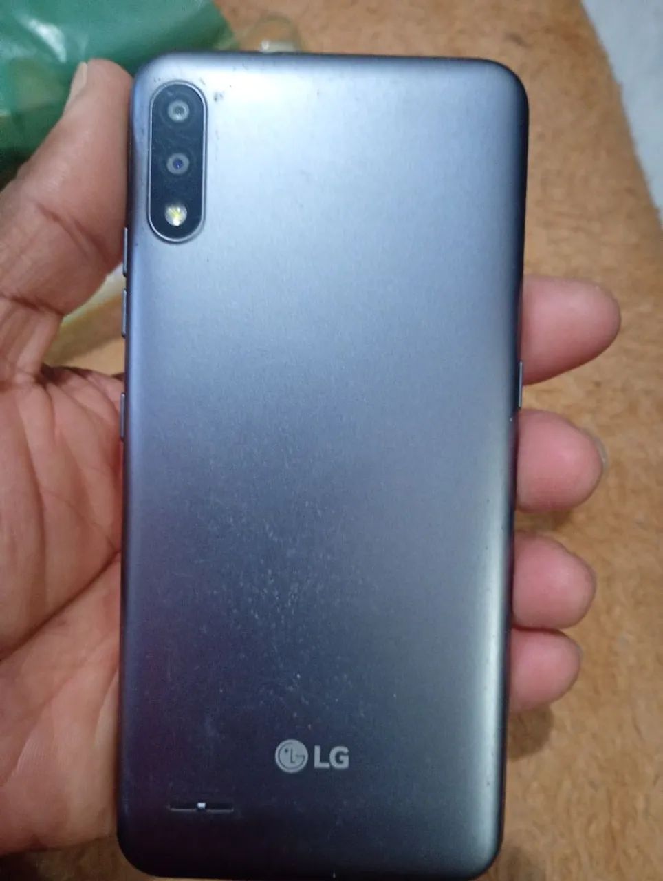 vendo celular LG k22 bom todo - Foto 2