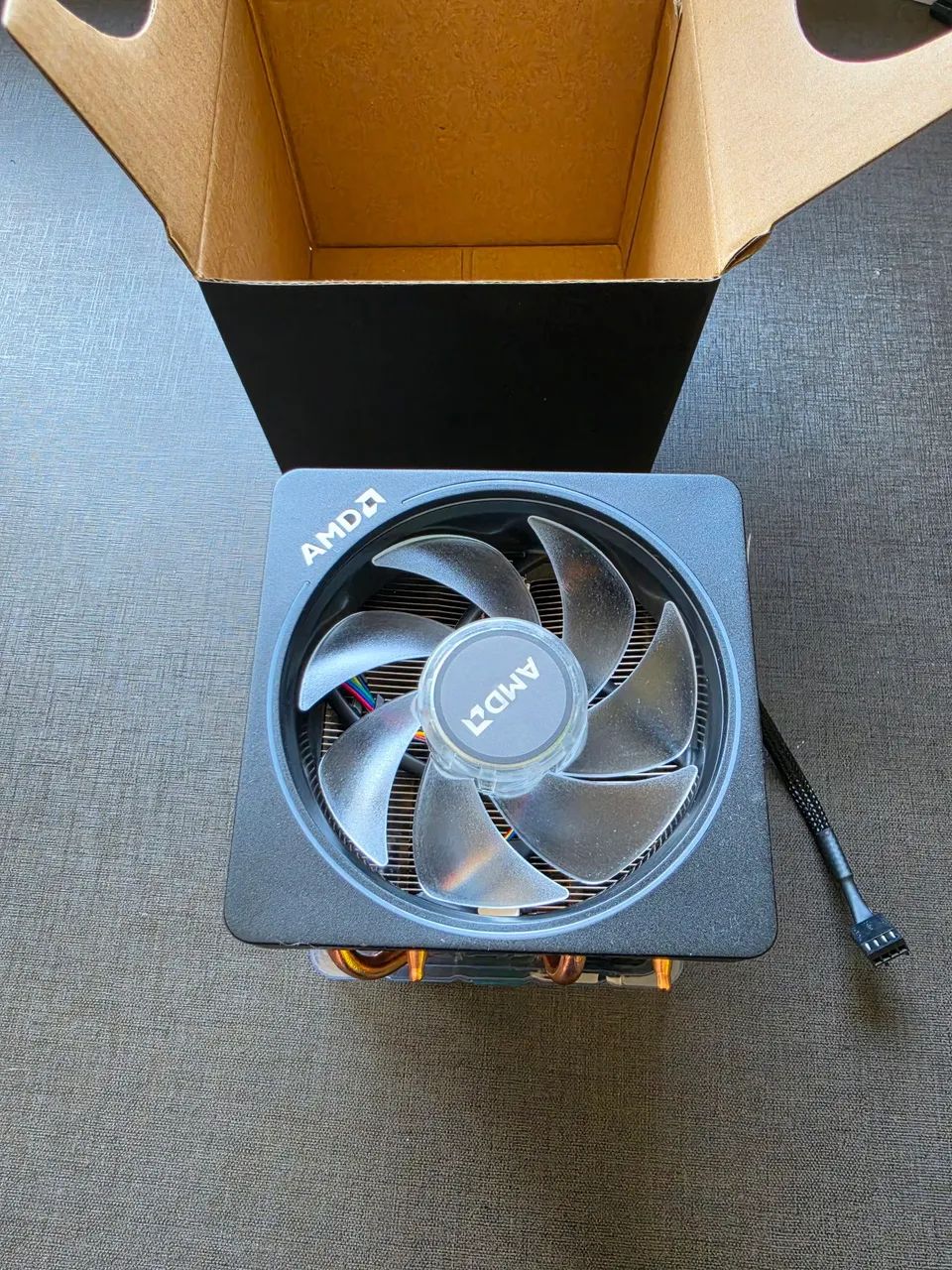Air cooler AMD Wraith Prism 