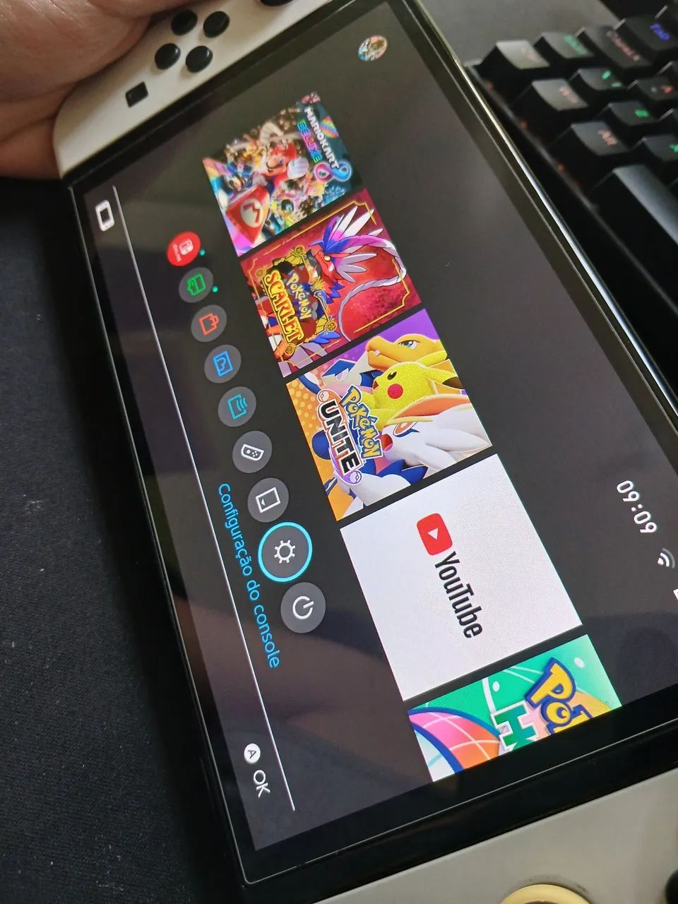Nintendo Switch oled + 2 jogos  - Foto 4
