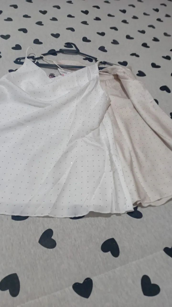 Blusinha com pedrinhas brilhante