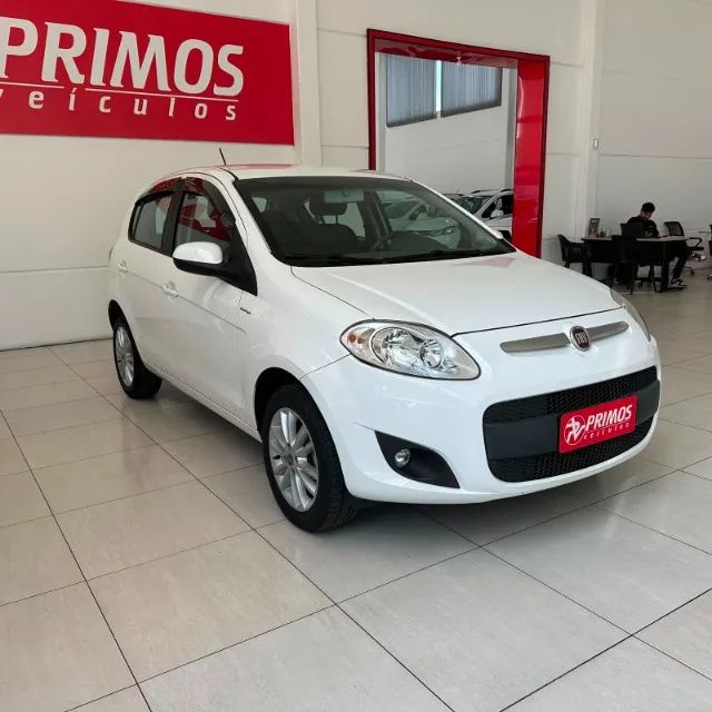 Fiat Palio Essence 1.6 Flex 16V 5P 2014 - Foto 3