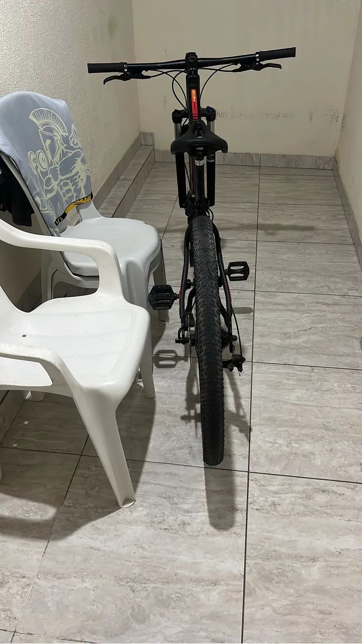 Bicicleta OGGI tamanho 15,5 