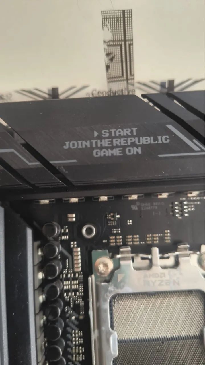 Placa mãe Rog Strix B650 E Hero  - Foto 5