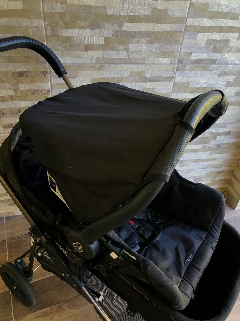 Carrinho de bebê com Bebê conforto - Galzerano  - Foto 2